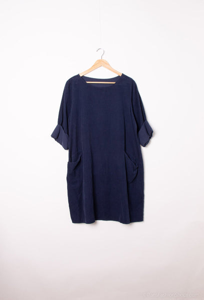 Samettimekko Ester. Susanne