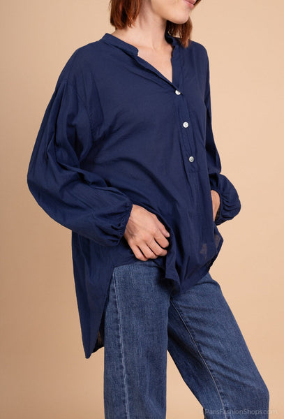 Liz puseron helma on takana pidempi. Susanne