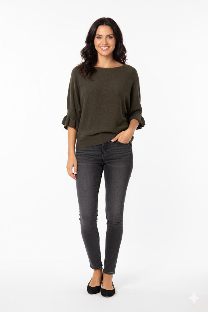 Siro, helmaan kapeneva neulospaita Wendy. Susanne