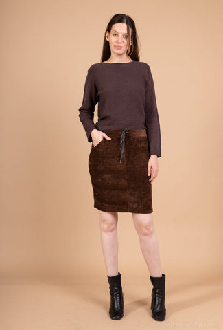 Kapea samettistrech hame taskuilla, Scarett-hame ranskasta. Susanne