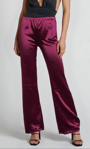 Viininpunainen veloursamettihousu Alanna. Susanne