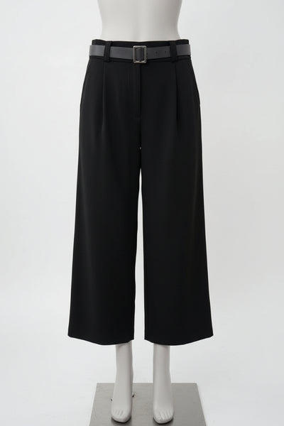 Yhden koon vajaamittainen musta stretch-housu Esme. Susanne