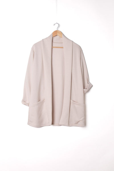 Yksivärinen Vedetta jakku on auki pidettävä, Susanne