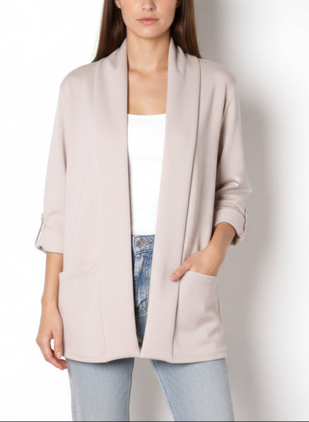 Beige Vedetta jakku on pehmeä kjuin pumpuli! Susanne