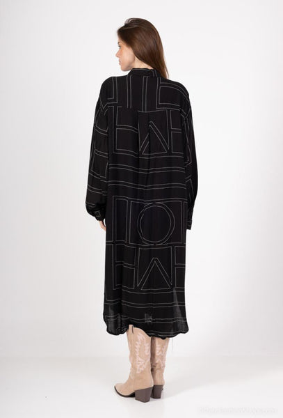 Suoralinjainen Tiffney paitamekko. Susanne