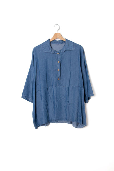 Katy paita, ohut "farkkupaita". Susanne