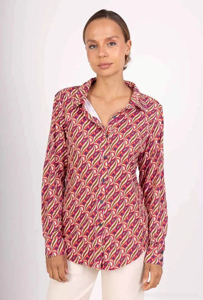 Raikas! Joustava, mukava, napakka  Amice paitapusero. Susanne