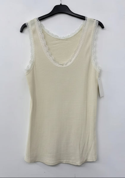 Toppi Ella luonnonvalkoinen